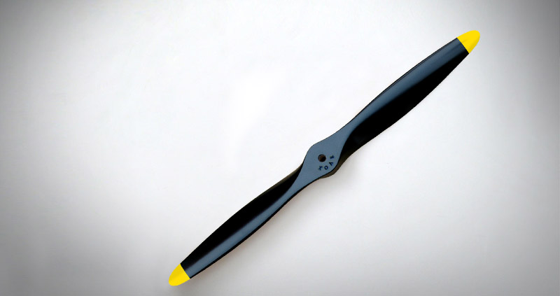 XOAR PJWWII 22x14 Warbird Propeller - 22 Inch Black Wood For Gas RC Planes